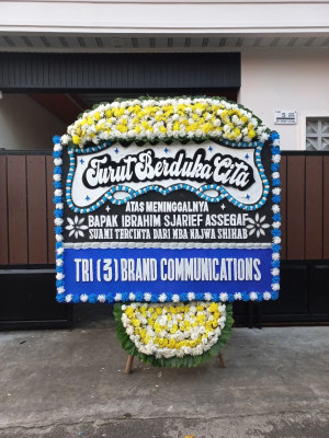 Papan Bunga Duka di Angkola Muara Tais